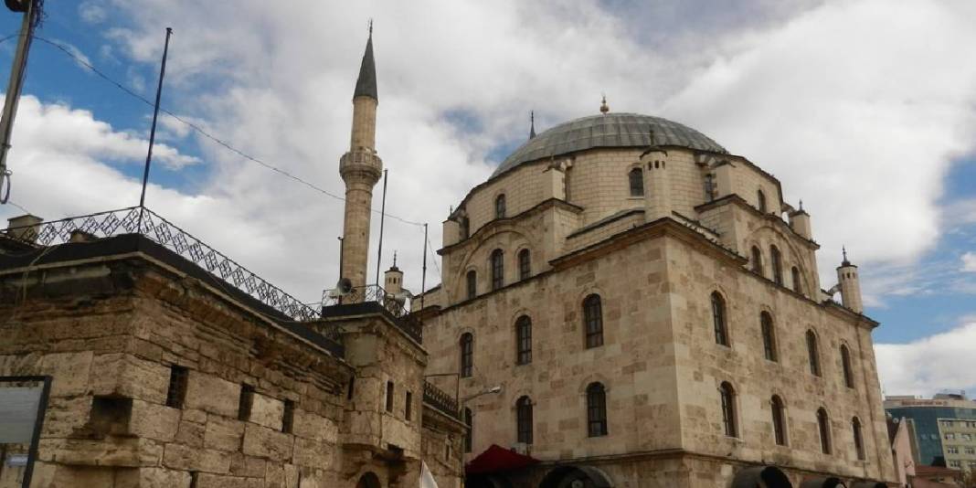 Osmanlı’nın erken dönem mimarisinin izlerini taşıyor: 600 yıllık mühendislik harikası 5